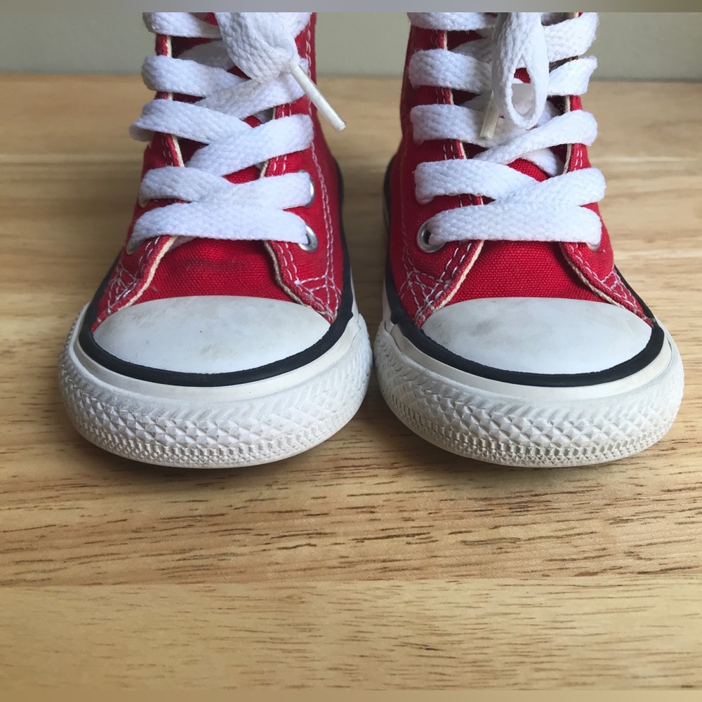 Converse All-Star Chuck Taylor High-Tops Red Size: US Toddler 4.0 EUR 20 CM 11.5 - Picture 4 of 14